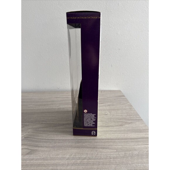 Princess of the French Court Barbie Dolls of the World The Princess Collection - Picture 5 of 7